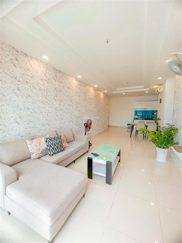 Cần bán gấp căn 3pn 108m2 view biển phố vũng tàu melody  4.9 tỷ, có sổ hồng 0775 707 *** yến