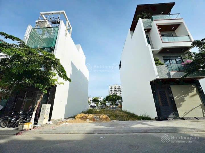Cần tìm chủ mới cho lô đất đẹp shr,sát mt trịnh như khuê bc,giá 2ty050/105m2. 0919 777 ***