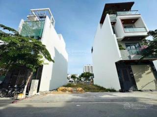 Cần tìm chủ mới cho lô đất đẹp shr,sát mt trịnh như khuê bc,giá 2ty050/105m2. 0919 777 ***