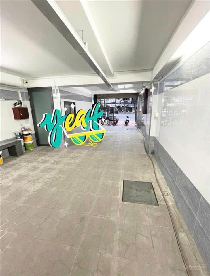 Cho thuê nhà 1 trệt 4 lầu mặt tiền đường trần văn hoài giá 40 triệu