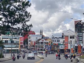 Toà nhà mặt phố bùi thị xuân ngay ngã 5 đại học, vị trí siêu đắc địa, 6 tầng, ngang 5.5m, giá 29 tỷ