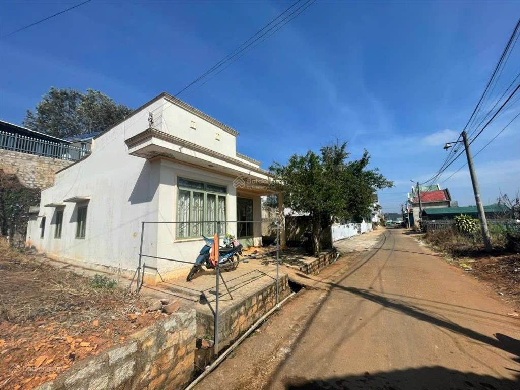Đất mặt tiền đường đề bô trung tâm p. xuân trường đà lạt, 3 tỷ, 115m2, ngang 6,2m, đất bằng phẳng