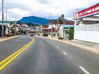 Mtkd rẻ nhất đà lạt, dt 267m2 sổ riêng, 1 hầm 2 lầu hoàn công đủ, đường nhựa rộng 20m có lề, 7.5 tỷ