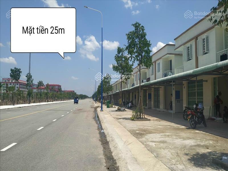 Bán nhà 1 trệt, 1 lầu vỉa hè đậu 2 ô tô  trong khu công nghiệp  đang cho thuê 6tr  giá 1,9 tỷ