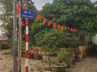 Chính chủ bán đất (kèm giấy phép xây dựng) view hồ sen phong thủy ô tô đỗ trước cửa