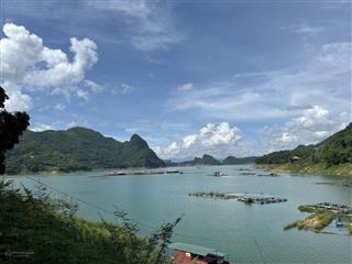 Bán đất bám lòng hồ hoà bình, hướng đông nam tầm view rộng