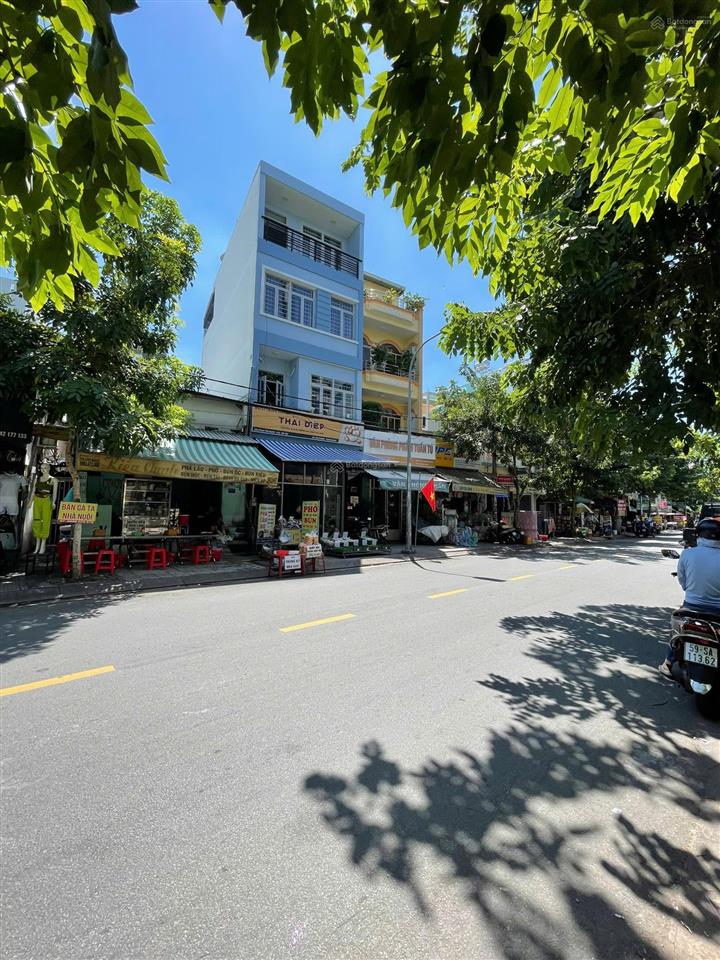 Bán nhà mặt tiền phạm văn bạch, gò vấp dt 9x19m, 1 lầu giá 27 tỷ tl