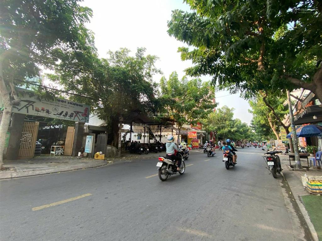 Bán nhà mặt tiền phạm văn bạch, gò vấp dt 9x19m, 1 lầu giá 27 tỷ tl