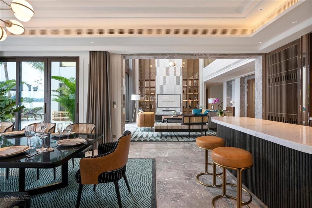 Căn hộ intercontinental có bể bơi riêng, sổ hồng riêng, full nội thất 5 sao, giá tốt nhất của cđt