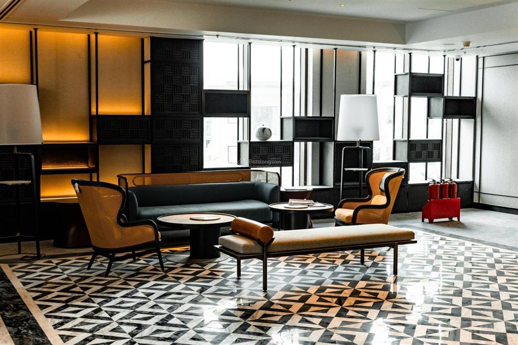 Căn hộ intercontinental có bể bơi riêng, sổ hồng riêng, full nội thất 5 sao, giá tốt nhất của cđt