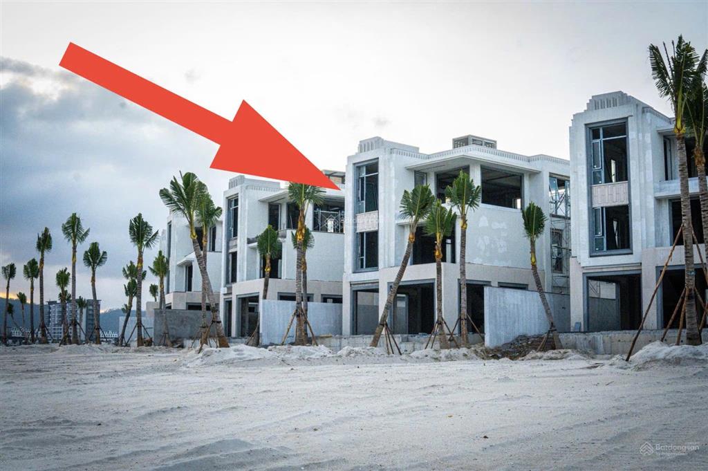 Hiếm có! biệt thự biển compound hạ long, sổ hồng lâu dài, bãi tắm riêng, nhận nhà ngay, giá cực tốt