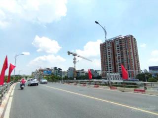 Bán biệt thự lô góc nguyễn văn linh diện tích 50.86m² 6 tầng thang máy lô góc, nở hậu.
