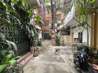Bán nhà ngõ 294 kim mã 35m 4 tầng  cách 30m ra ô tô tránh  trước nhà rộng 3m