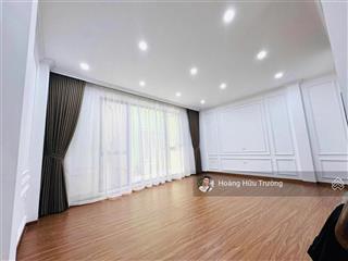 Bán nhà phố đồng cổ  thụy khuê dt 40m2 6 tầng thang máy  10m ra mặt phố  ngõ thông