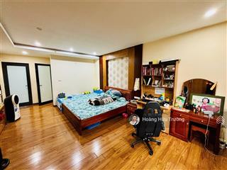 Bán nhà phố đội cấn  ba đình dt 42m2 4 tầng  nhà dân xây  50m ra mặt phố