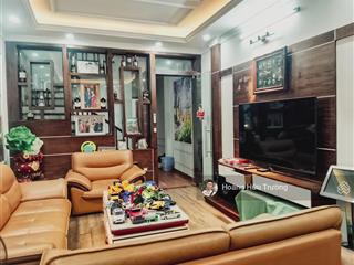 Bán nhà phố nguyễn khánh toàn  cầu giấy dt 60m2 5 tầng  2 thoáng  20m ra mặt phố. ngõ thông