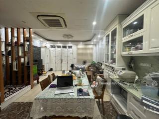 Bán nhà phố hoàng hoa thám  ba đình dt 50m2 5 tầng  ô tô đỗ cổng  15m ô tô tránh  ngõ thông!