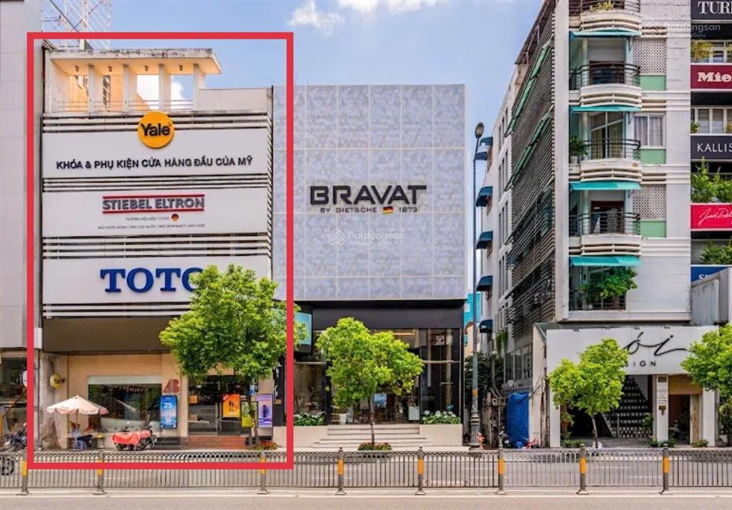 Cho thuê nhà mặt tiền ngang 10m nam kỳ khởi nghĩa q.3  1 trệt 2 lầu 1 tum có thể cải tạo 7 tầng