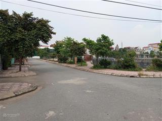 Bán đất thuận thành, bắc ninh. 78m2 * mt 4,3m * 2,8 tỷ. ô tô vào đất, ngõ thông thoáng.