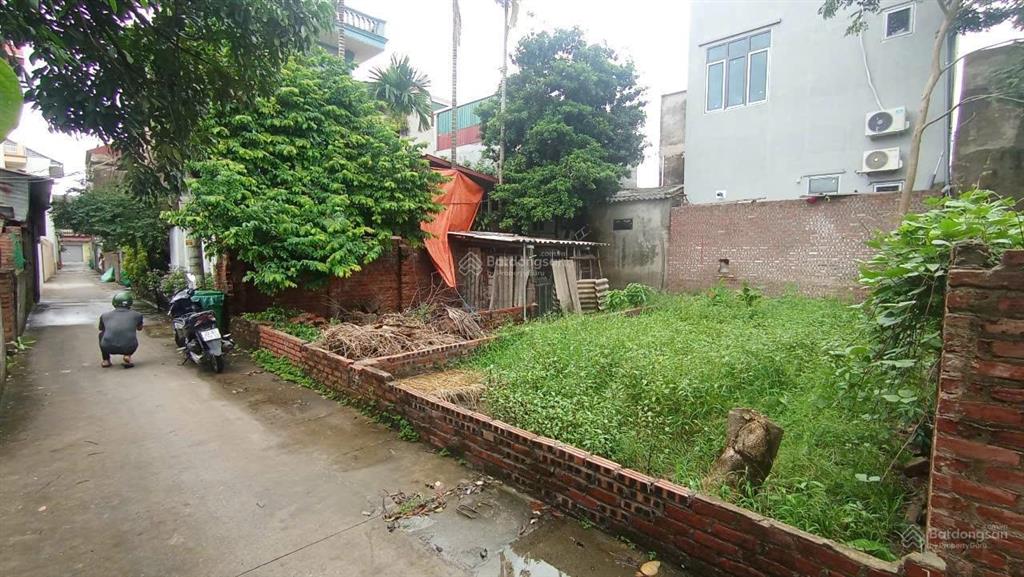 Bán đất thuận thành, bắc ninh. 52m2 * mt 4,65m * 2,25 tỷ. ô tô vào đất, ngõ thông thoáng