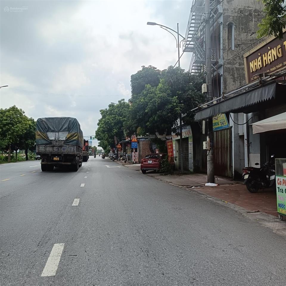 Bán đất thuận thành, bắc ninh. 180m2 * mt 6,5m * 5,3 tỷ. ô tô vào đất, 2 mặt thoáng.