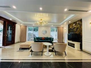Em huyền hiện có 05 căn biệt thự xa la 230  300m2 trục kinh doanh giá từ hơn 30 tỷ