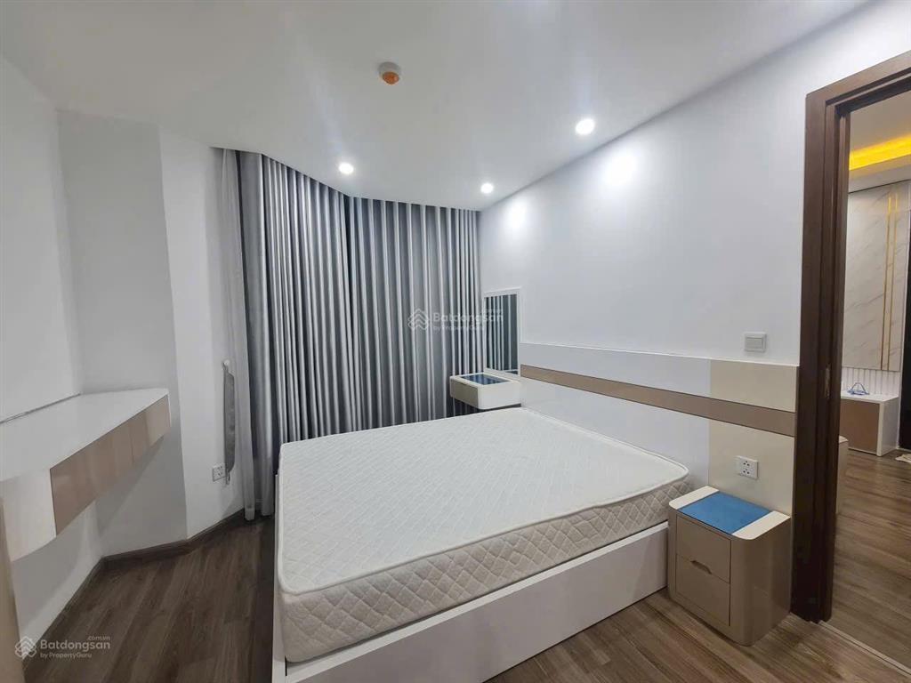 Chính chủ bán 2 phòng ngủ hud building nội thất đẹp pháp lý vĩnh viễn. có hợp đồng thuê sẵn