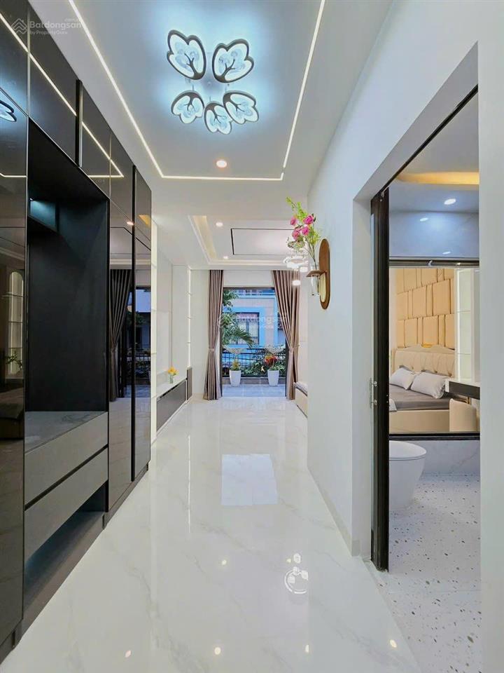 Siêu phẩm 3 tầng bàu năng 1 gần lý thái tông, hoàng thị loan | có gara ô tô, 4pn, 4wc siêu vip