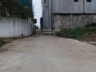 Bán gấp lô đất đẹp view sông hồng  tự nhiên, thường tín  giá chỉ 1 tỷ 6xxtr  ô tô đỗ cửa