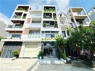 Bán nhà đẹp khu phân lô 4,5m x 14m. xây 1 lửng 3 lầu,đường nhựa 12m có vỉa hè thông lê thị riêng.