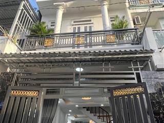 Bán nhà đẹp 4,2m x13 xây 3 lầu hẻm 5m đường hiệp thành 17, phường hiệp thành. q12.  0902 702 ***