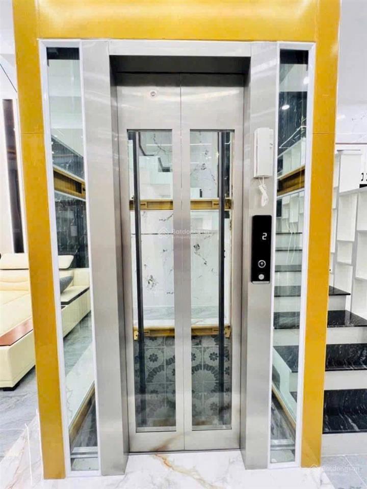 Bán nhà đẹp xây mới 4x17m.xây 3 lầu có thang máy.hẻm 7m thông lê văn khương,phường hiệp thành.q12