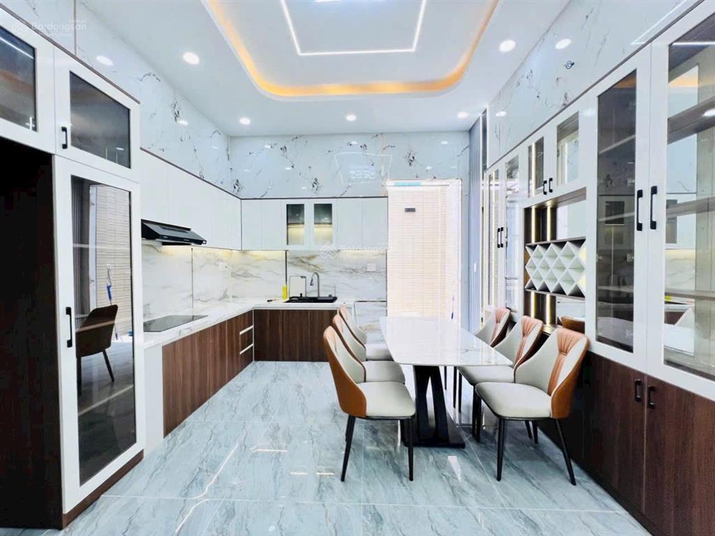 Siêu phẩm xây mới có thang máy 4x16m.đúc 4 tấm hẻm 7m thông lê văn khương.phường hiệp thành.q12