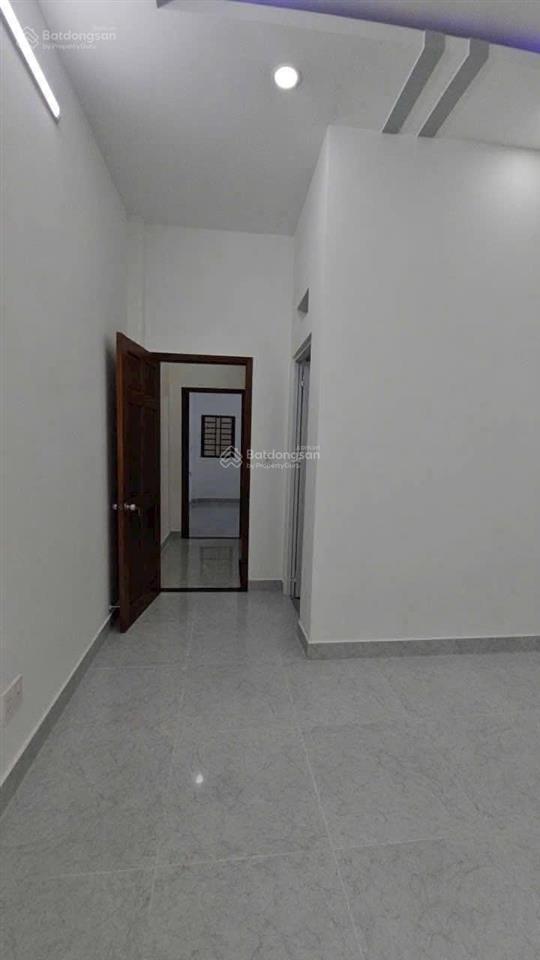 Bán nhà phố xây mới 5 tầng có thang máy( 4x 21m)hẻm 7m thông đường lê thị riêng, phường thới an.q12