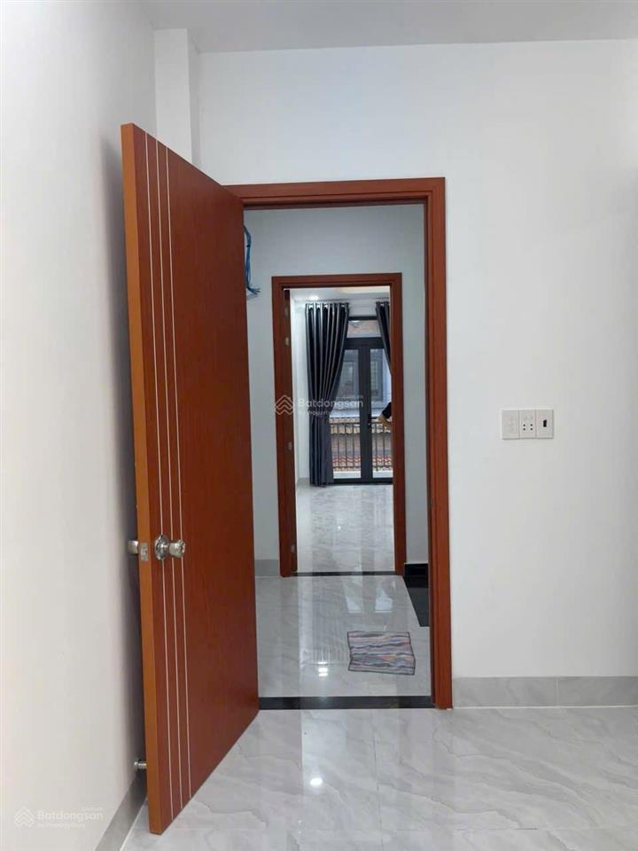 Nhà phố xây mới 5x15m.xây 3 lầu hẻm 6m trục đường lê văn khương,phường hiệp thành.q12