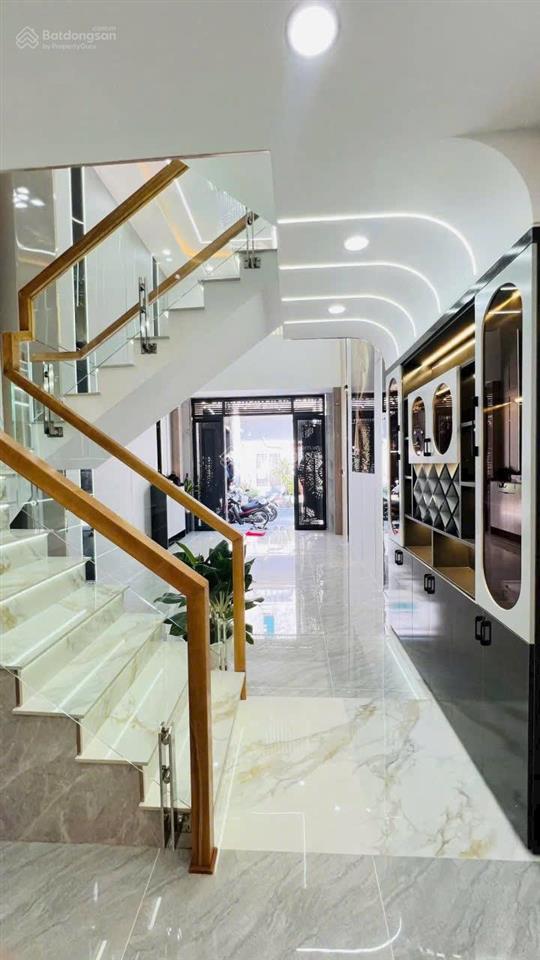 Nhà xây mới 4x15m.xây 1 lửng ,3 lầu ,đường ta20,phường thới an.q12. 0902 702 ***