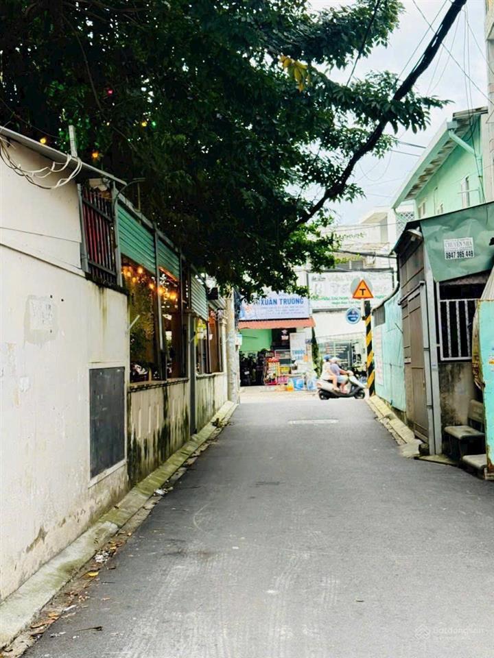 Bán nhà đẹp 4x20m.xây 2 lầu hẻm 6m đường thới an 16,phường thới an.q12. 0902 702 ***