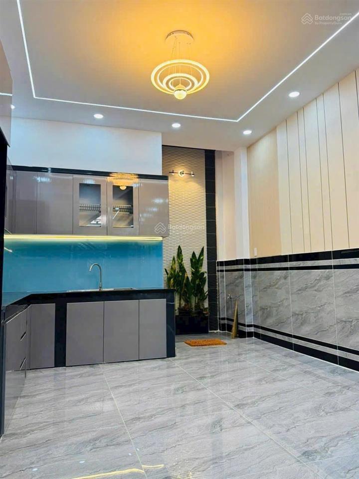 Bán nhà đẹp 4x20m.xây 2 lầu hẻm 6m đường thới an 16,phường thới an.q12. 0902 702 ***