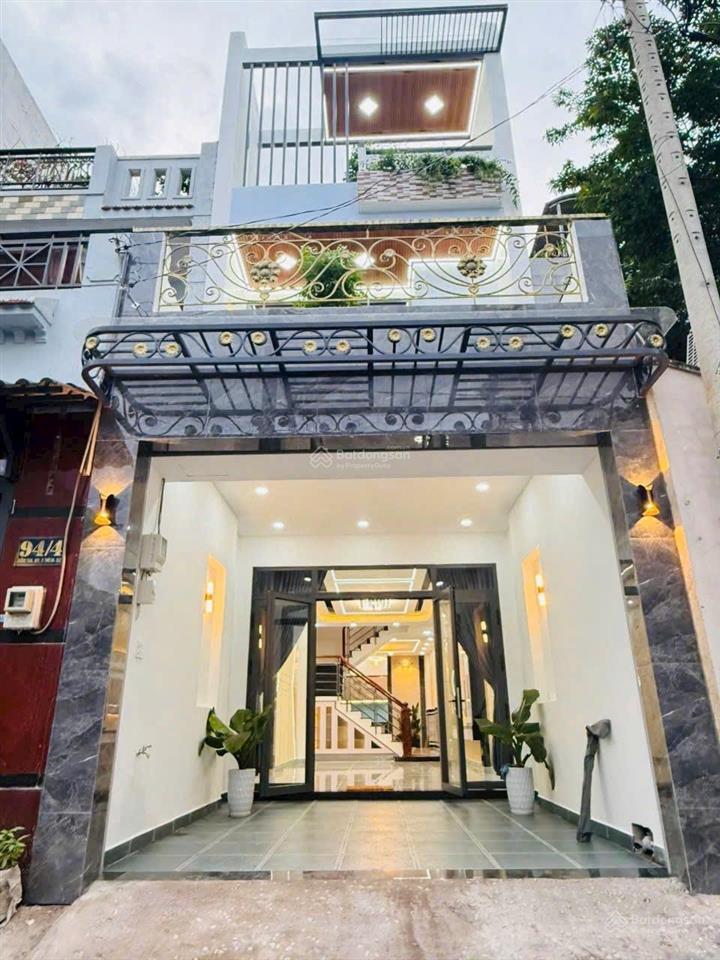 Bán nhà đẹp 4x20m.xây 2 lầu hẻm 6m đường thới an 16,phường thới an.q12. 0902 702 ***