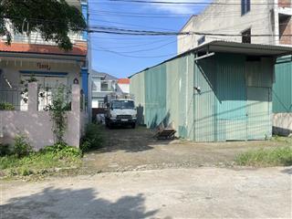 Bán lô siêu phẩm tại cấn thượng, đường 2 ô tô tránh, kinh doanh thoải mái gần chợ trường học