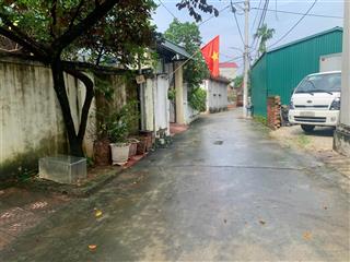 Bán lô hoa hậu 241m2 full thổ cư tách được 3 lô ở cấn thượng, đường thông ô tô chạy quanh đất