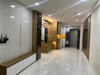 Bán căn hộ 3 phòng ngủ full nội thất cao cấp sổ sẵn công chứng ngay