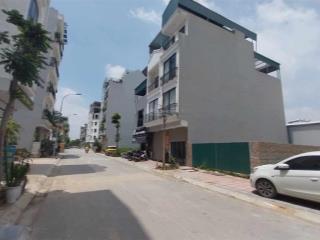 Bán gấp lô đất ngọc thụy, 57m2, mt 4m, đường 12m vỉa hè, kinh doanh đỉnh chỉ 16 tỷ, 0967 182 ***
