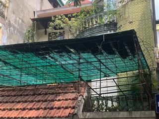 Chính chủ bán căn nhà ngõ phố ngọc lâm, căn góc, oto đỗ ngày đêm, kd thoải mái, tách sổ chia đôi ok