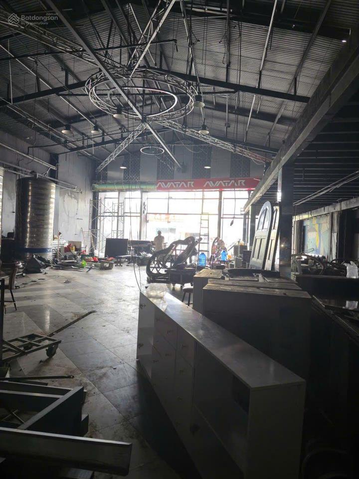 Bán gấp nhà  đang cho thuê xưởng mặt tiền diện tích khủng lê văn quới nhựa 20m lề 8m 780m2 93 tỷ