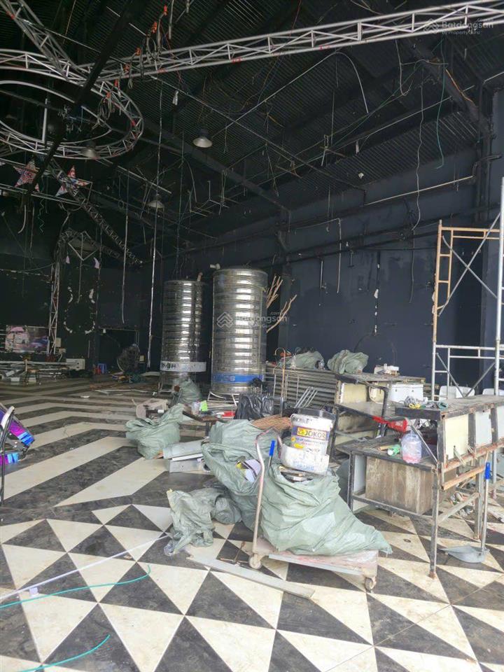 Bán gấp nhà  đang cho thuê xưởng mặt tiền diện tích khủng lê văn quới nhựa 20m lề 8m 780m2 93 tỷ