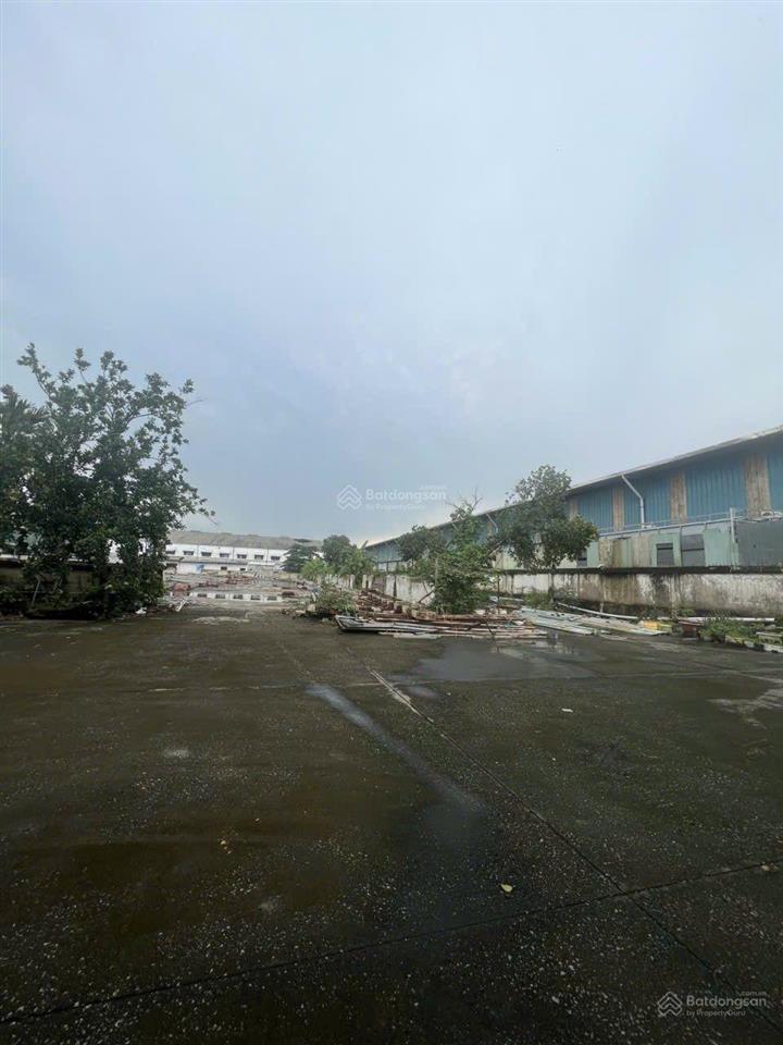 Chỉ 1,4tr/shr  lô đất cực đẹp trong khu công nghiệp vĩnh lộcđường 4 công tơ nơ né nhau.5000m2