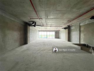 Bán shophouse opera metropole gần cổng chính, sẵn hđ thuê