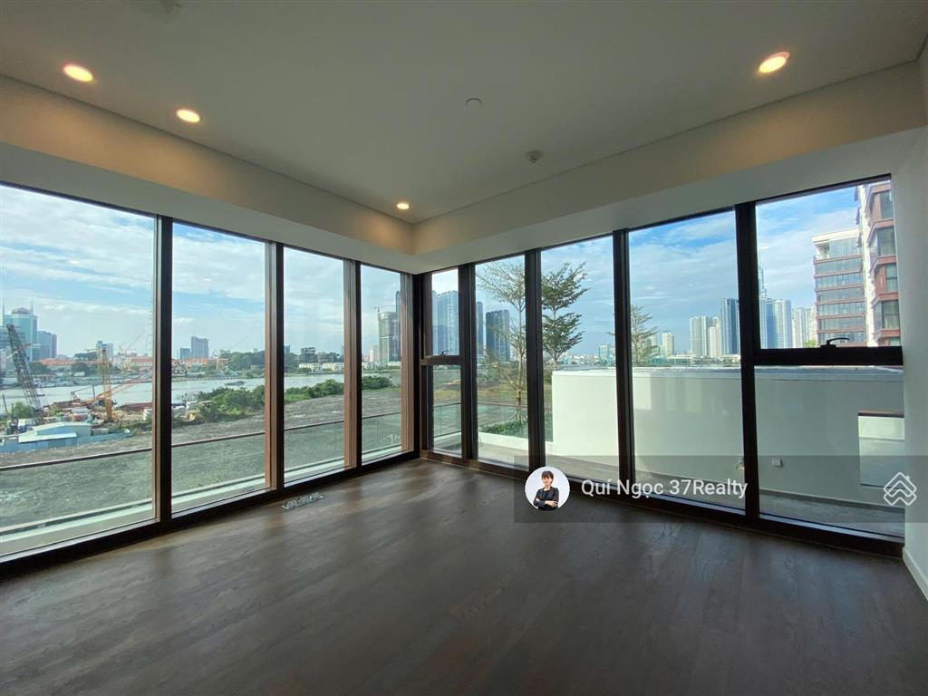 Cực hiếm bán 4pn sân vườn galleria, sẵn hđ thuê