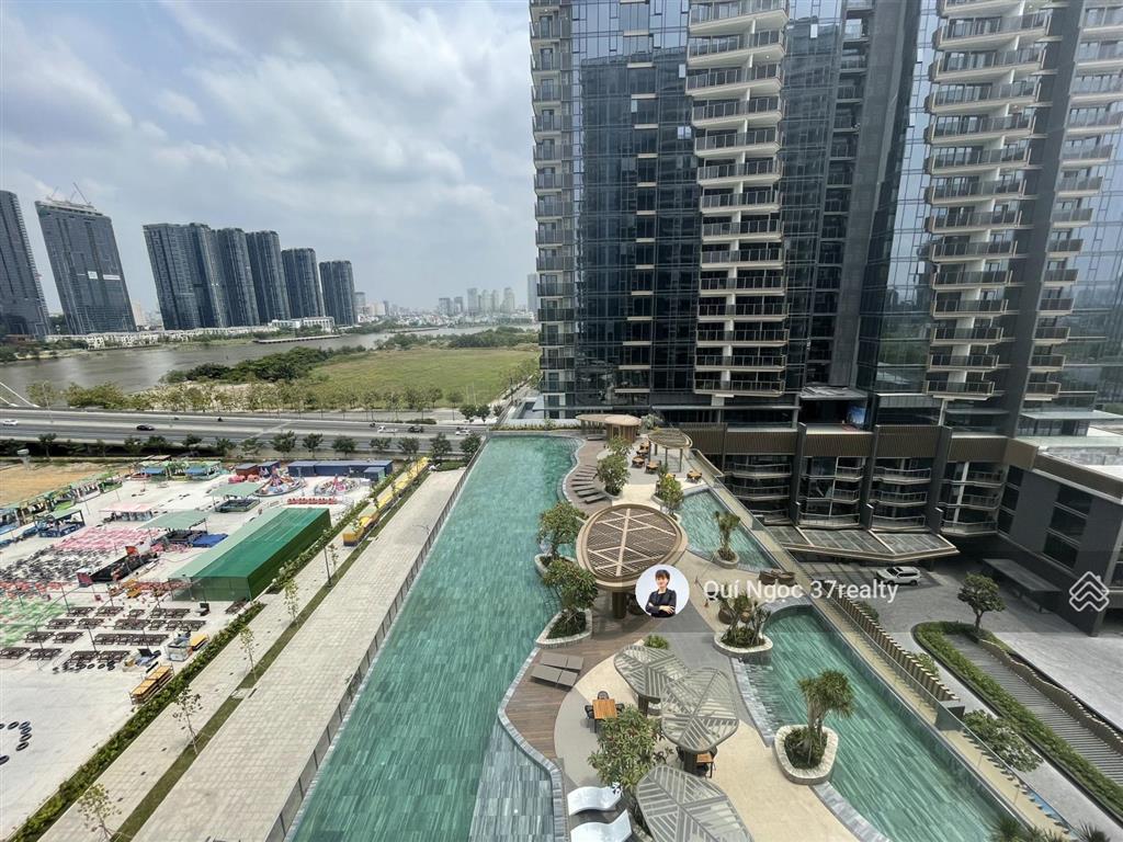 Bán 3pn opera thang máy riêng, view trực diện sông q1